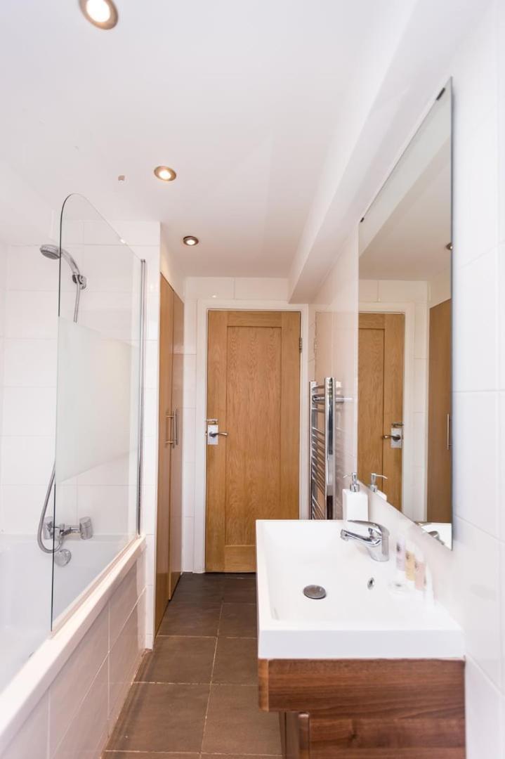 Guestready - Modern Flat In Central Лондон Екстериор снимка